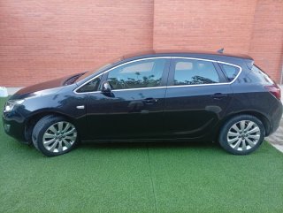 Opel Astra 2011