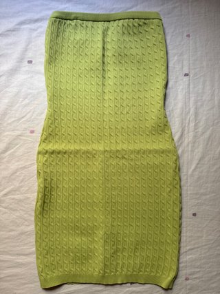 Vestido Bershka verde lima sin mangas