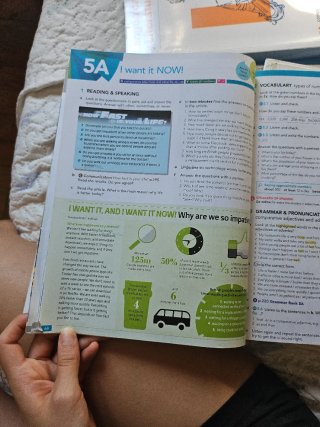 English File A2/B1 Pre-intermediate With Online...