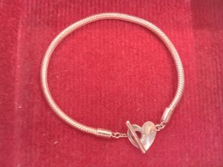 Pulsera Estilo Pandora Moments Cierre en T Corazón