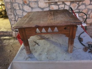 Mesa Antigua de Madera