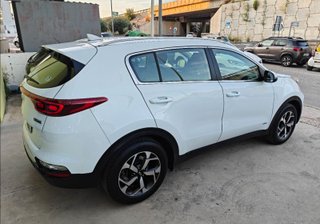 Kia Sportage 1.6 MHEV Business 100kW (136CV) 4x4
