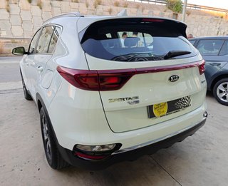 Kia Sportage 1.6 MHEV Business 100kW (136CV) 4x4