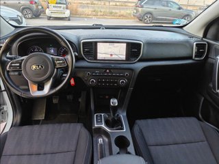 Kia Sportage 1.6 MHEV Business 100kW (136CV) 4x4