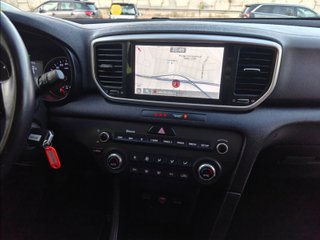 Kia Sportage 1.6 MHEV Business 100kW (136CV) 4x4