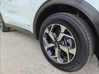 Kia Sportage 1.6 MHEV Business 100kW (136CV) 4x4