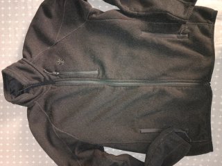 Chaqueta de hombre negra
