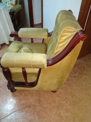 Tresillo de Madera y Terciopelo, ( No envío)