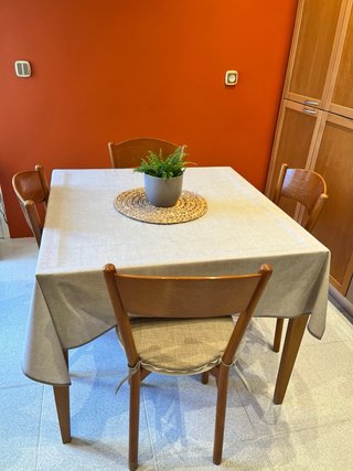 Mesa de Cocina de Madera con 4 Sillas