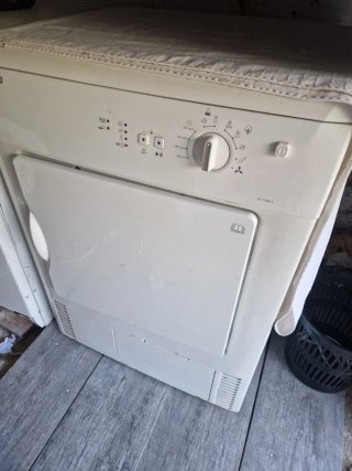 Secadora de condensación Bru ES 1560 C
