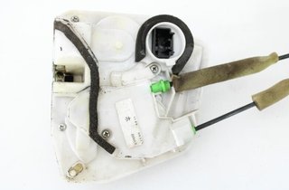 Cerradura puerta tras izq mazda 1f09 3 lim. 129290