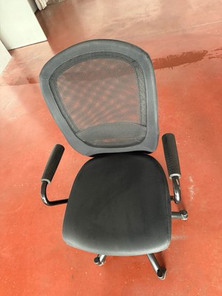 Silla de oficina IKEA negra