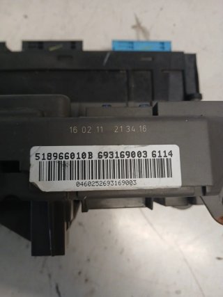 Caja reles / fusibles BMW X5 E70