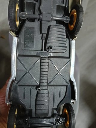 Renault 4CV 1/17