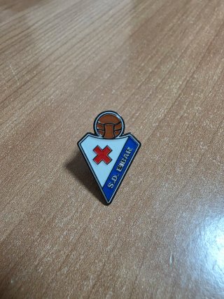 Pins de fútbol Liga española  – Escudos de equipos