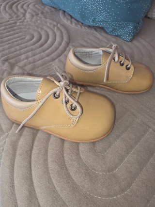 Zapatos de bebé charol