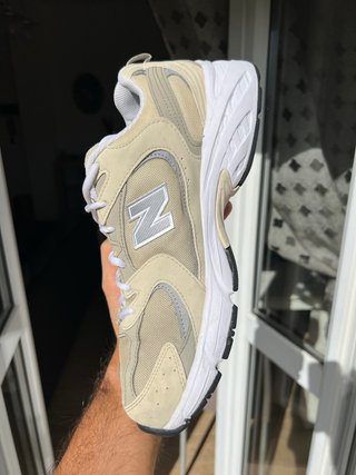 New Balance 530 Beige