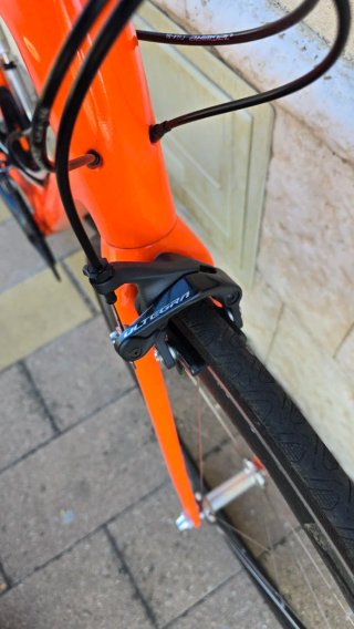 Bicicleta de Carretera Giant Naranja