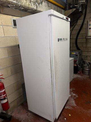 Congelador Vertical Makro 511L