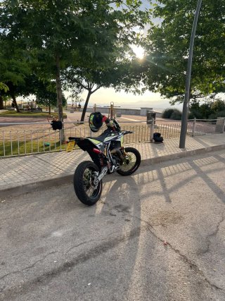 Moto Fantic Supermoto