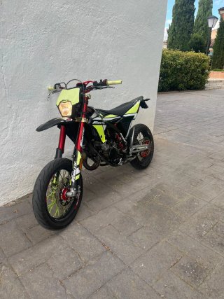 Moto Fantic Supermoto