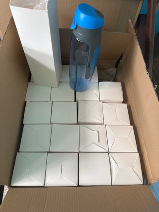 Botellas de agua deportiva azul