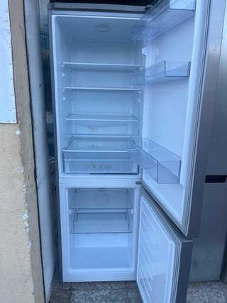 Nevera Beko Gris