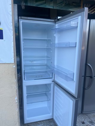 Nevera Beko Gris