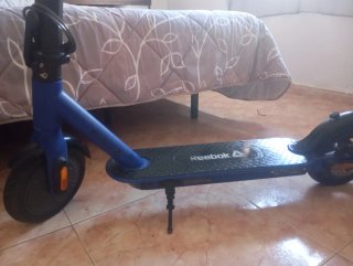Patinete Eléctrico Reebok Azul