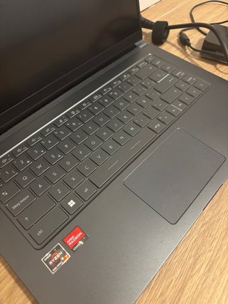 Portátil MSI Modern 15