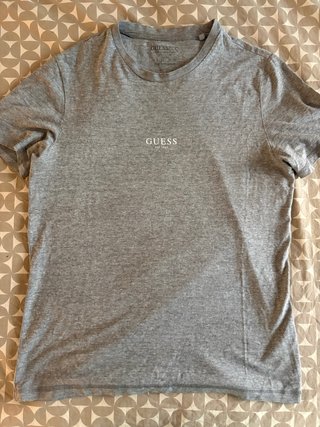 Camiseta Guess Gris Talla M