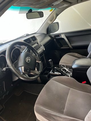Toyota Land Cruiser 2013