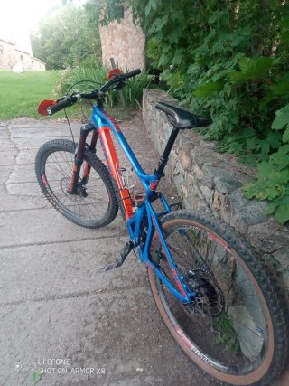 Bicicleta Enduro Mondraker Dune 2015
