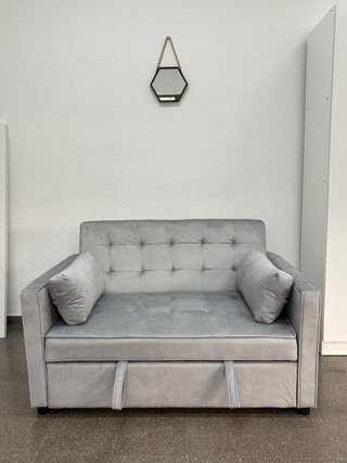 Sofá Cama Gris de Terciopelo
