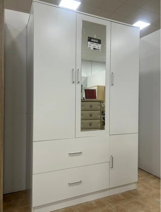 LIQUIDACION!! Nuevo armario de 3 puertas!!