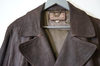 Abrigo Vintage NAF NAF de Cuero