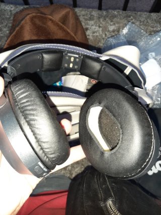 Auriculares Sony sin cargador no tengo