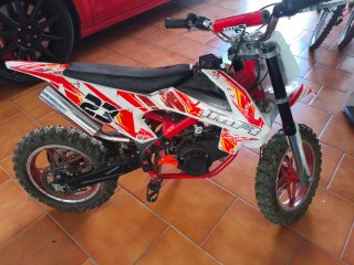 Moto IMR Motocross Roja y Blanca