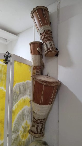 Tambores Batá Cubanos