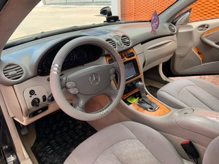 Mercedes-Benz CLK 2005