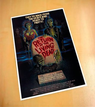 Poster de Cine LA DIVERTIDA NOCHE DE LOS ZOMBIES