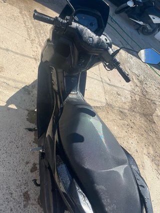 Yamaha Nmax 2025
