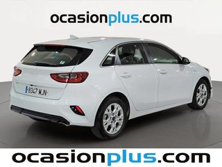 Kia Ceed 1.6 MHEV iMT Drive 100 kW (136 CV)
