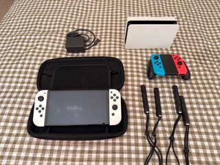 NINTENDO SWITCH OLED Blanca