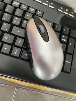 Teclado y ratón inalámbricos
