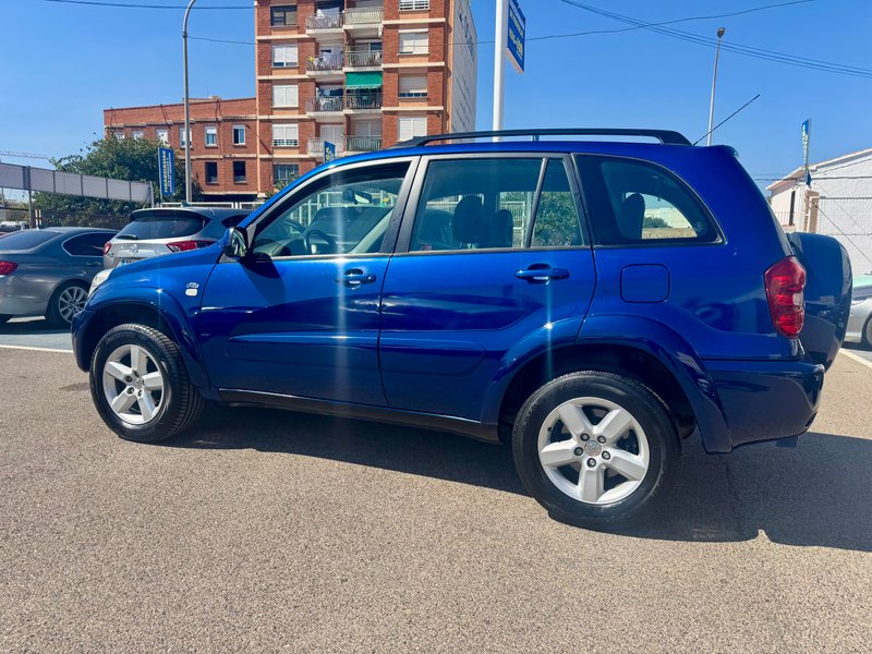Toyota RAV4 2.0 D4-D Executive 2005, foto 11