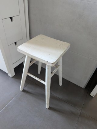 Taburete Vintage de Madera Blanco