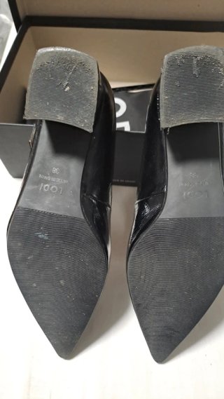 Zapatos LODI charol negro talla 38 tacón 4,5