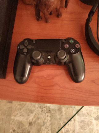 PS4 + Mando + God of War Ragnarok(2 discos)