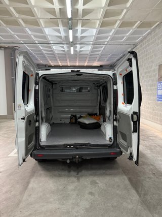 Nissan Primastar 2012